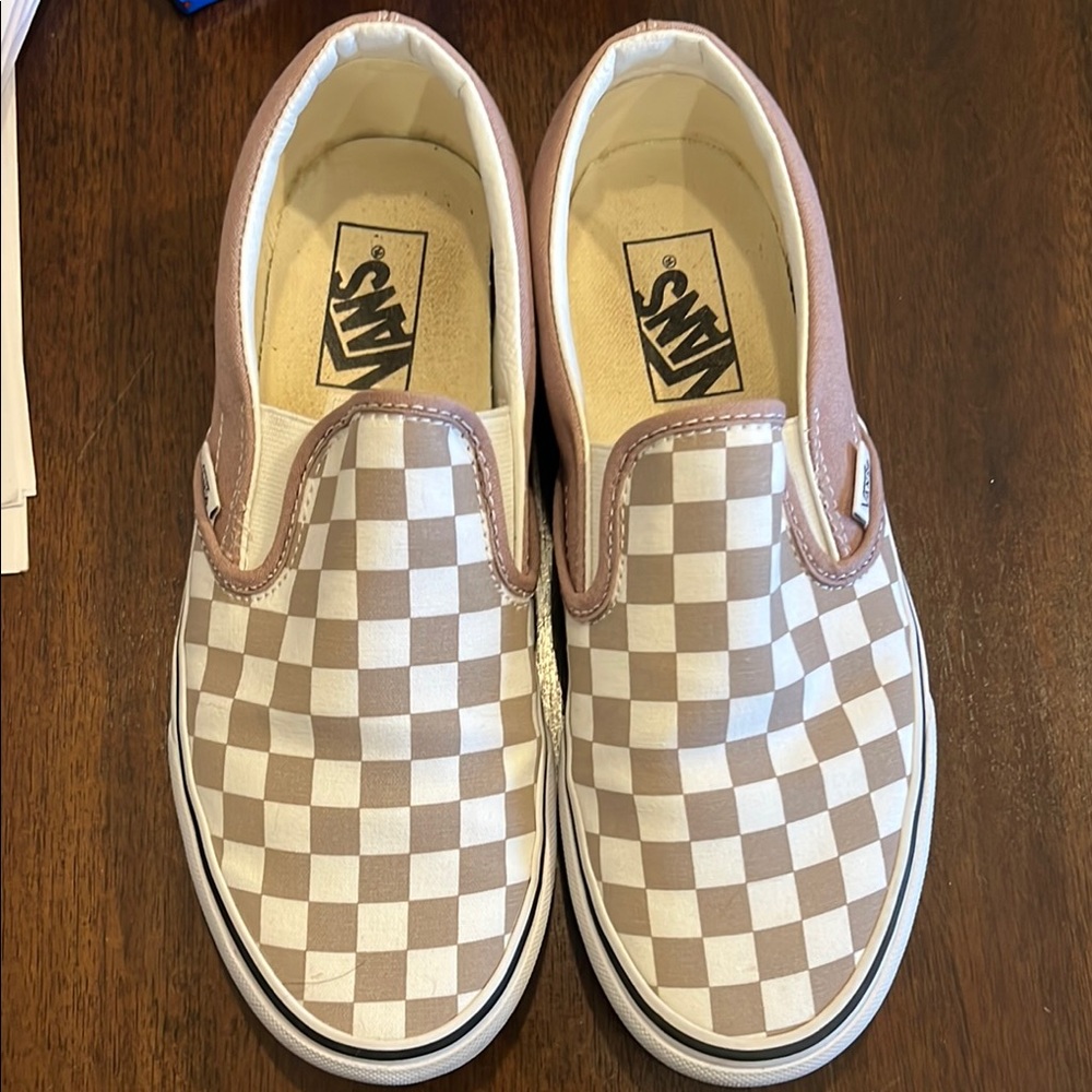 Women’s brown and white vans